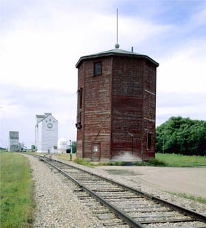  Photo of Glenboro water tower 