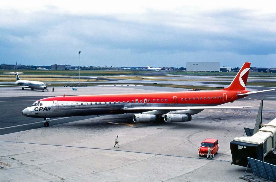 A Douglas DC-8.