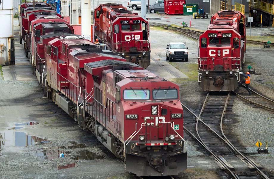 Various Canadian Pacific locomotives.