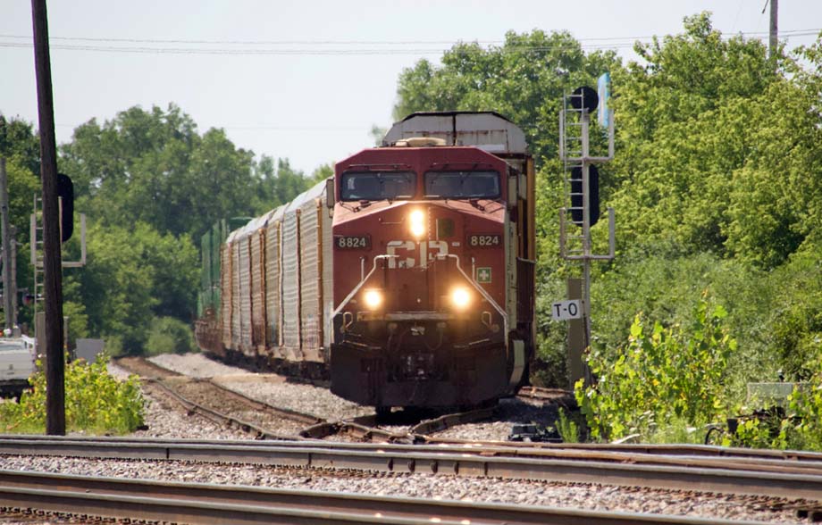 A CP freight train heading to Bensenville Yard.