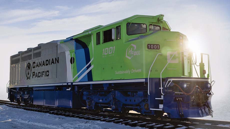 CP's hydrogen-electric locomotive 1001.